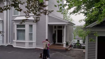 2023_-_The_Dog_Lovers_Guide_to_Dating_mp44885.jpg