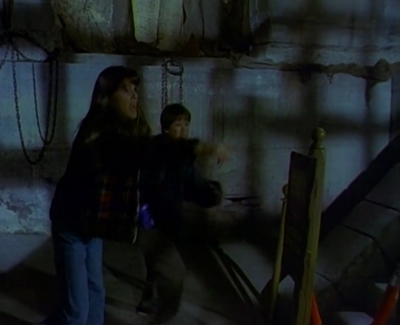 1996_-_Goosebumps_S01E16-17_mkv0974.jpg