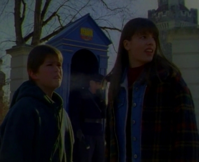 1996_-_Goosebumps_S01E16-17_mkv1150.jpg