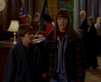 1996_-_Goosebumps_S01E16-17_mkv1355.jpg