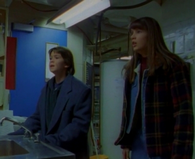 1996_-_Goosebumps_S01E16-17_mkv1552.jpg