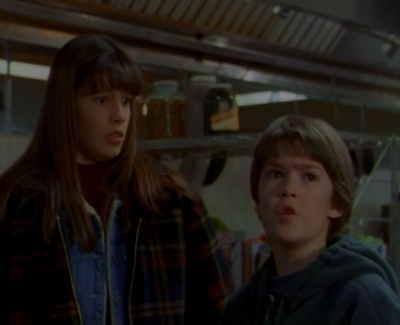 1996_-_Goosebumps_S01E16-17_mkv1604.jpg