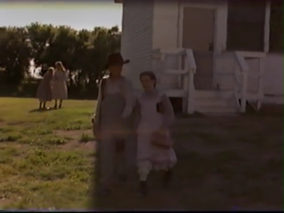 1998_-_Summer_of_the_Monkeys_01_mp40348.jpg