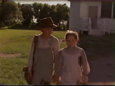 1998_-_Summer_of_the_Monkeys_01_mp40356.jpg