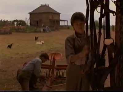 1998_-_Summer_of_the_Monkeys_02_mp40705.jpg