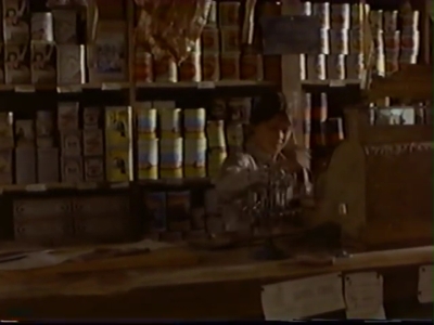 1998_-_Summer_of_the_Monkeys_02_mp40922.jpg