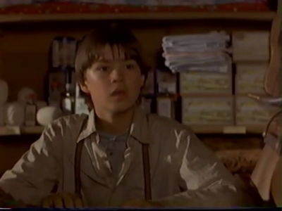1998_-_Summer_of_the_Monkeys_02_mp40977.jpg