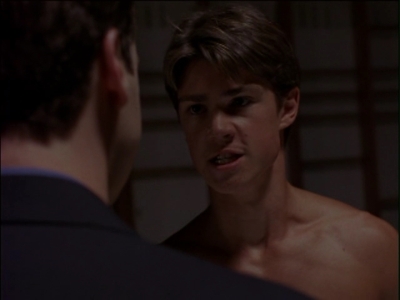 2000_-_Twice_in_a_Lifetime_S02E13_mkv1632.jpg