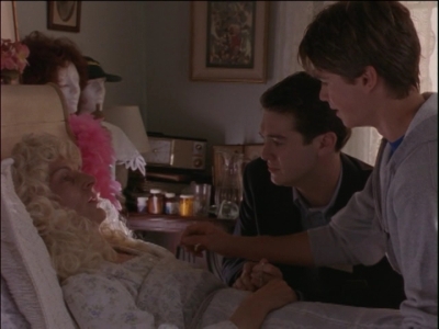 2000_-_Twice_in_a_Lifetime_S02E13_mkv2425.jpg