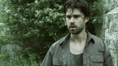 2011_-_Dead_Dreams_Trailer_webm0175.jpg