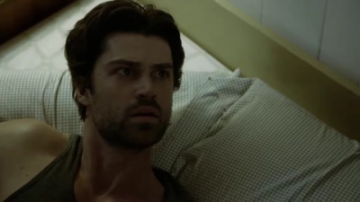 2011_-_Dead_Dreams_Trailer_webm0250.jpg