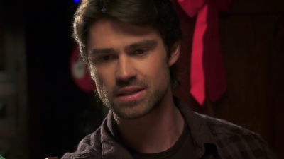 2012_-_A_Star_for_Christmas_mp42833.jpg