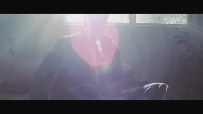 2012_-_Awaken_Trailer_mp40122.jpg