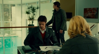 2012_-_The_Listener_S03E09_mp43077.jpg