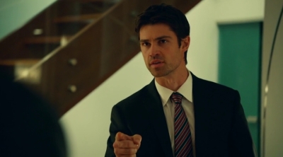 2012_-_The_Listener_S03E09_mp44769.jpg