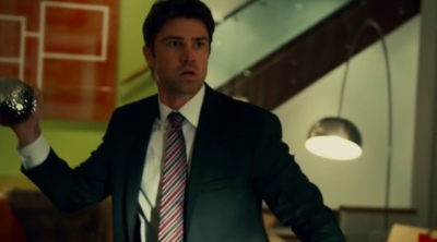 2012_-_The_Listener_S03E09_mp44797.jpg