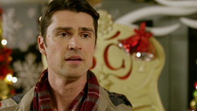 2017_-_Four_Christmases_and_A_Wedding_mp43944.jpg