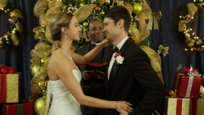 2017_-_Four_Christmases_and_A_Wedding_mp45132.jpg