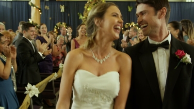 2017_-_Four_Christmases_and_A_Wedding_mp45162.jpg