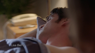 2017_-_The_Wrong_Bed_Naked_Pursuit_mp40167.jpg