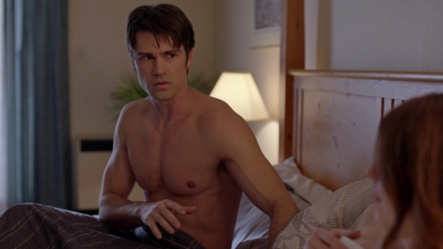 2017_-_The_Wrong_Bed_Naked_Pursuit_mp40209.jpg