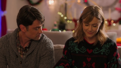 2019_-_Grounded_for_Christmas_mp43254.jpg