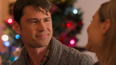 2019_-_Grounded_for_Christmas_mp43353.jpg