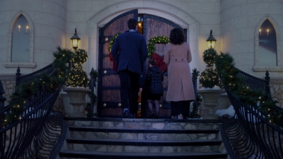 2019_-_Matchmaker_Christmas_mkv4436.jpg