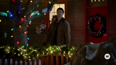 2020_-_Heart_of_the_Holidays_mp40994.jpg