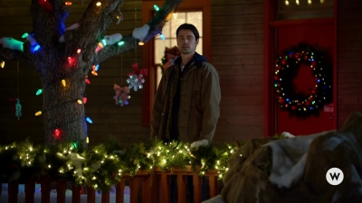 2020_-_Heart_of_the_Holidays_mp40996.jpg