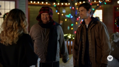 2020_-_Heart_of_the_Holidays_mp41035.jpg