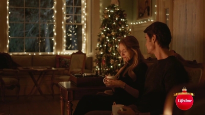 2021_-_It_Takes_a_Christmas_Village_mkv3409.jpg