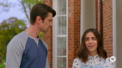 2021_-_Love_in_Whitbrooke_mp41919.jpg