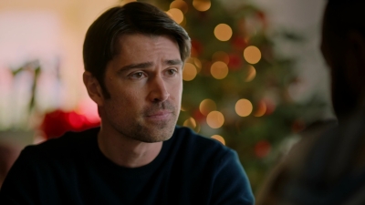 2022_-_Christmas_Plus_One_mp43455.jpg