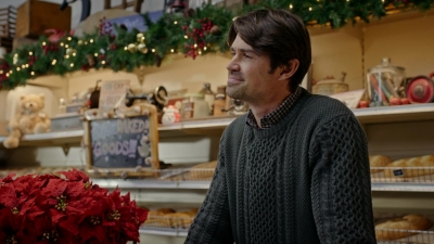 2022_-_Christmas_on_Mistletoe_Lake_mp40302.jpg