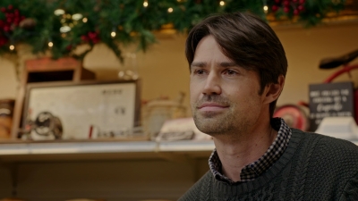2022_-_Christmas_on_Mistletoe_Lake_mp40331.jpg