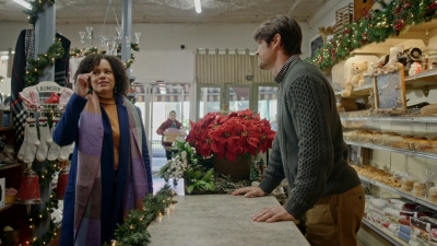 2022_-_Christmas_on_Mistletoe_Lake_mp40333.jpg