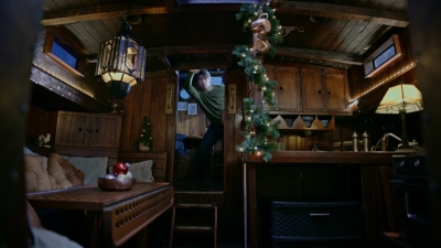 2022_-_Christmas_on_Mistletoe_Lake_mp41177.jpg