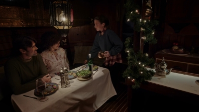 2022_-_Christmas_on_Mistletoe_Lake_mp41619.jpg