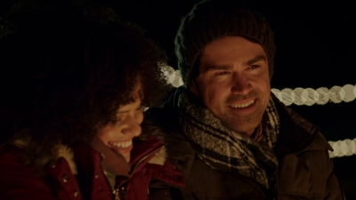 2022_-_Christmas_on_Mistletoe_Lake_mp42052.jpg