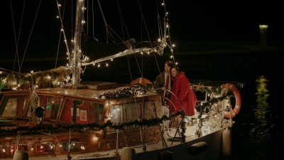 2022_-_Christmas_on_Mistletoe_Lake_mp45105.jpg