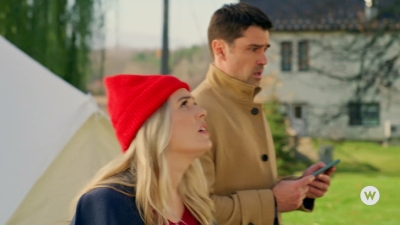 2022_-_Road_Trip_Romance_mp42233.jpg