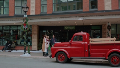 2023_-_Everything_Christmas_mp40965.jpg
