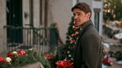The_Christmas_Charade_mkv4932.jpg