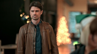 The_Christmas_Charade_mkv0514.jpg