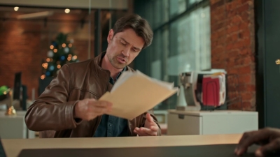 The_Christmas_Charade_mkv0536.jpg