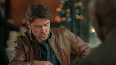 The_Christmas_Charade_mkv0553.jpg