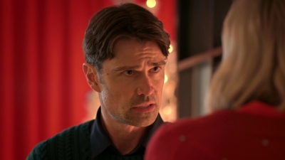 The_Christmas_Charade_mkv1095.jpg