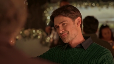 The_Christmas_Charade_mkv1139.jpg