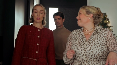 The_Christmas_Charade_mkv1836.jpg